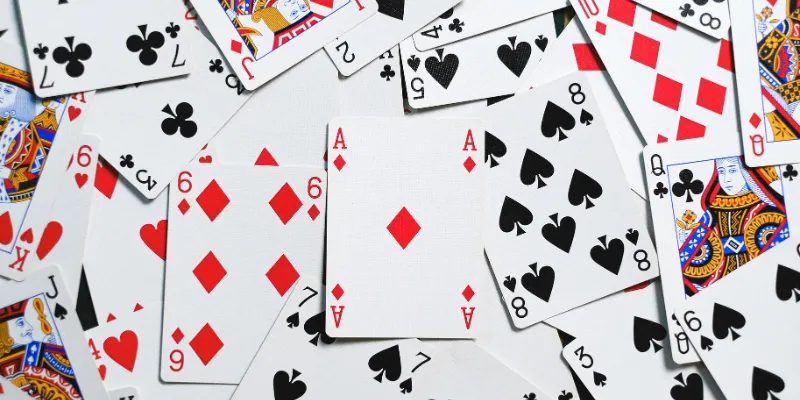 Định nghĩa về game bài liêng cào tố